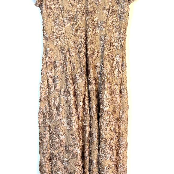 Alex Evenings Taupe Rosette Sequin Lace Short Sleeve Gown Size 18 Plus - Picture 6 of 8